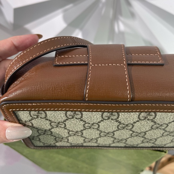 RARE AUTHENTIC GUCCI MINI TRUNK CROSSBODY- Full inclusion - Picture 6 of 16